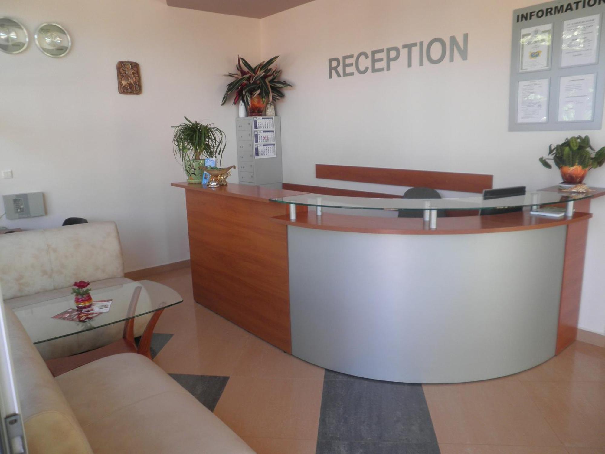 Saint George Family Hotel Lozenets Eksteriør bilde