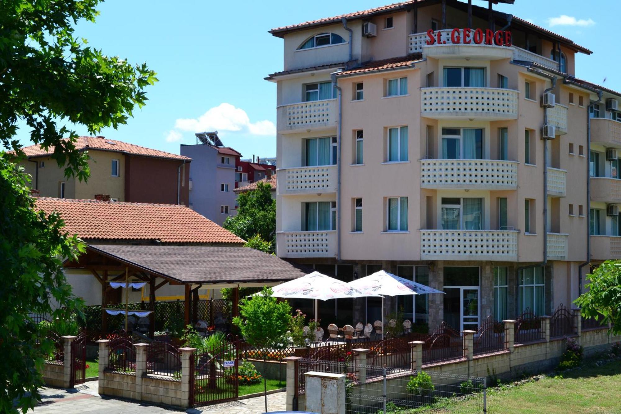 Saint George Family Hotel Lozenets Eksteriør bilde